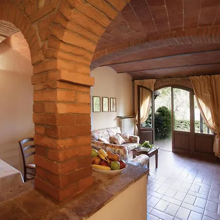 Il Lebbio Agriresort Apartment *